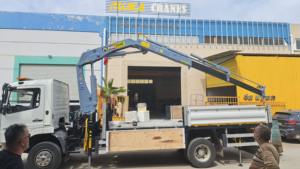 Nueva grúa hidráulica montada en camión con capacidad de 7 toneladas, Construcción fuerte con componente de núcleo de bomba de pluma plegable de alto momento de carga - Product Image 3