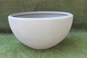 Jardinière rectangulaire moderne en PRF blanc Pot de fleur en érable sculpté à la main avec éléments décoratifs pour la maison et l'extérieur - Product Image 2