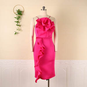 Vestido de Satén con Volantes de Rosas Hechos a Mano, Vestido de Fiesta Formal Romántico, Cintura Imperio, Silueta de Vestido Largo de Gala, Disponible en Tallas XS a XL para el Verano - Product Image 1