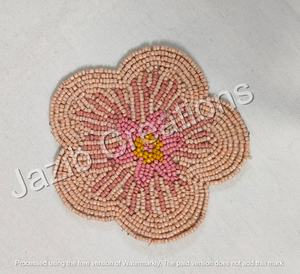 Meilleure vente Ensemble de sous-verre perlé multicolore extravagant 4 modèles différents avec broderie de style européen pour la décoration de table - Product Image 2