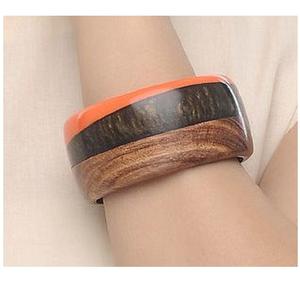 Brazalete y pulsera de madera con estilo de lujo Madera de resina de calidad para fiestas cristianas El mejor diseño para uso mundial entero - Product Image 5