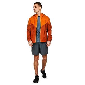 Vestes coupe-vent zippées légères pour hommes Arrivée la plus exigeante Panneaux de couleurs contrastées Tissu en toile imperméable pour l'extérieur - Product Image 4