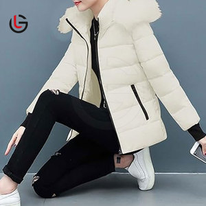 Meilleur prix – Doudoune matelassée unie en polyester tricoté respirant à capuche et fermeture éclair pour femme – Collection Hiver - Product Image 5