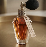 Étiquettes suspendues personnalisées de luxe pour bouteilles, en papier texturé avec dorure à chaud et impression typographique, pour emballage de marques de vin, spiritueux, huile d'olive et parfum