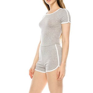 Nouvel arrivage Meilleur fabricant Conception personnalisée Prix abordable Style tendance Ensembles courts pour femmes - Product Image 5