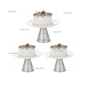 Soporte de pastel galvanizado de la mejor calidad Diseño de tendencia Soporte de pastel de chocolates de forma redonda al precio más barato - Product Image 1