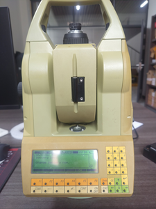 Equipo de topografía robótica TCA2003 de alta calidad, estación total de segunda mano para medición y análisis - Product Image 3