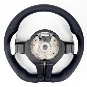 Volant en <span class=keywords><strong>cuir</strong></span> Aftermarket avec vibrations pour BMW M2 M3 M4 M5 M8 F48 F49 F39 F25 F26 F15 F16 F87 F80 F82 F83 F90 - Product Image 6