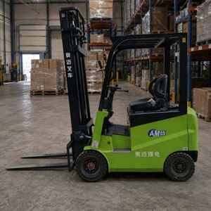 Chariot élévateur électrique de 1,5 à 2 tonnes avec plateforme pour utilisation en extérieur, idéal pour les secteurs de la construction, l'agriculture et la restauration - Product Image 1