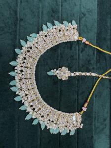 Ensemble de collier vintage Kundan, bijoux indiens, tendance, ensemble de mariage perlé avec boucles d'oreilles à motif de cloche en perles, vente en gros, mode - Product Image 4