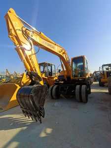 Miniexcavadora usada coreana Hyundai 150W-9 13,5 toneladas buen estado con componentes del núcleo del motor a la venta - Product Image 2