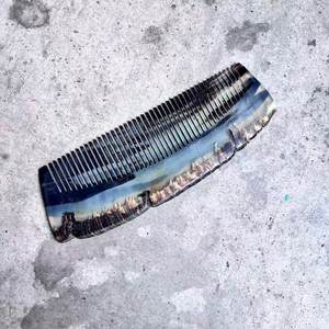 Peine de Cuerno Natural Pulido de Primera Calidad, Hecho a Mano, Duradero, para el Cuidado del Cabello y la Barba, para Hombres y Mujeres - Product Image 6