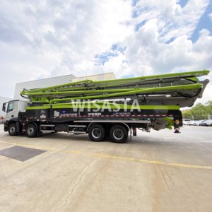 <span class=keywords><strong>Camion</strong></span> <span class=keywords><strong>pompe</strong></span> à <span class=keywords><strong>béton</strong></span> Zoomlion 62m neuf, châssis Benz 8X4, machine de construction, pompes à <span class=keywords><strong>béton</strong></span> mobiles, <span class=keywords><strong>prix</strong></span> de vente - Product Image 4
