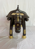 Table d'appoint en bois faite à la main en forme de cheval avec incrustation dorée, décoration ethnique traditionnelle pour la maison, meubles de chambre pour la maison et l'hôtel