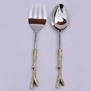 ชุดอุปกรณ์เสิร์ฟสลัดสแตนเลสแบบมีด้ามจับดีไซน์สวยหรู - Product Image 3