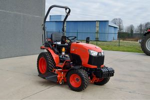 Tractor Kubota B2601 con retroexcavadora y cargador frontal, tractor de un solo eje con componentes de motor y transmisión. ¡Compre ahora! - Product Image 6