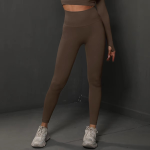 Shorts de yoga taille mi-haute pour femme, en maille sans couture, effet délavé, 220g, séchage rapide, respirant, élasthanne/nylon, taille élastique, couleur unie, longueur complète - Product Image 6