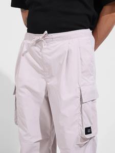 Pantalones Cargo para Hombre con Diseño Funcional que Ofrece Comodidad para el Movimiento Diario y un Estilo Casual a la Moda - Product Image 4