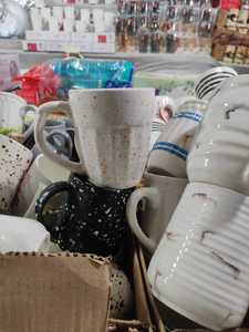 Juego de tazas de café de cerámica de alta calidad de estilo europeo elegante lujoso para té de la tarde de estilo británico exquisito para uso doméstico - Product Image 3