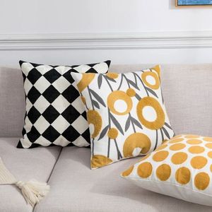 Wholesale Linen Cotton Custom Decorative Throw Pillow Cover High Quality Digital Print Dot Pattern Soft Comfortable for Home Use - Product Image 5