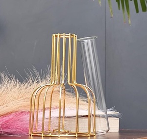 Florero clásico moderno para sala de estar Decoración elegante para el hogar y artículos de decoración para un toque elegante - Product Image 3