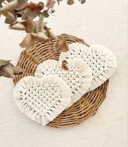 Sous-verre en macramé du fabricant de confiance avec une forme fonctionnelle et une beauté simple adaptée aux mariages rustiques - Product Image 4