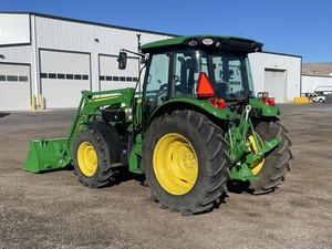 2022 Johnn Deere 5125M 4WD/2WD Mini tracteur 4x4 Type d'entraînement 25-120HP pompe à moteur et composants de boîte de vitesses pour usage agricole - Product Image 3