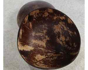 Bol en coquille de noix de coco naturelle avec style personnalisé fait à la main à partir de coquille véritable au Vietnam - Product Image 4