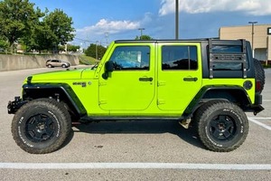 Jeep Wrangler Unlimited Sport 4x4 PeakDrivePro MaxTrailForce Usado del 2012 en Venta - Product Image 3