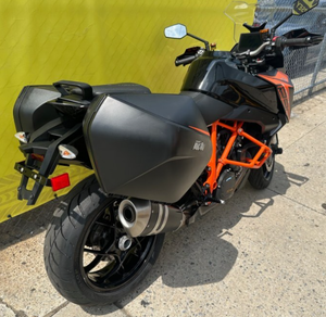 VBKV69406KM907204 2019 SUPERDUKE GT Sport édition moto - Product Image 2