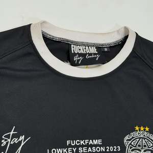 เสื้อยืดคอกลมทรงริงเกอร์สำหรับผู้ชาย ผ้าคอตตอน 100% หนัก 250GSM ขายส่ง เสื้อยืดฤดูร้อนแบบใหม่ ระบายอากาศได้ดี สกรีนโลโก้ตามสั่ง - Product Image 4