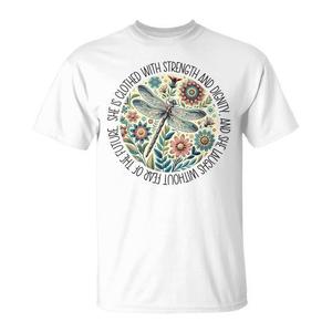 T-shirt promozionale a tema libellula 'Ella è vestita di forza e dignità' - Product Image 1