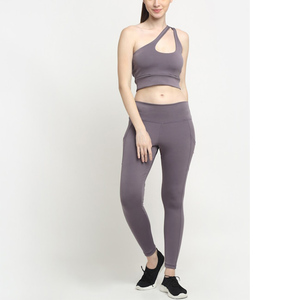 Chándal de terciopelo para mujer, pantalones cortos y parte superior recortada, pantalones para correr, conjunto de pantalones de dos piezas, chándal de terciopelo, chándal, ropa deportiva para gimnasio - Product Image 2