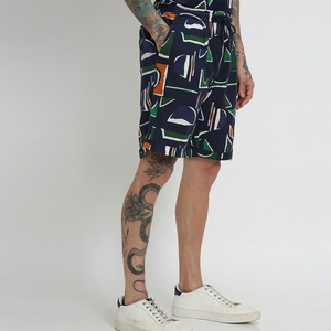 Short de bain en polyester à sublimation de haute qualité pour hommes, vêtements de plage respirants à séchage rapide, conception personnalisée disponible - Product Image 5