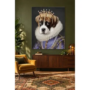 Impression sur toile Fida Queen Boxer avec couronne de perles et robe violette - Product Image 1