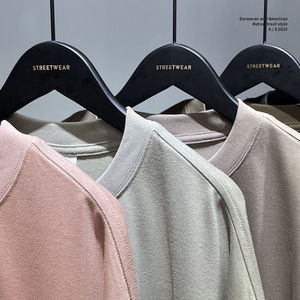 T-shirt unisexe pour homme 100% coton 305 grammes Impression unie Épaules tombantes Streetwear Vente en gros Tissu lourd 220 grammes - Product Image 3