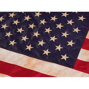 Bandera Americana Vintage Teñida al Estilo del Té, 3x5 Pies, Hecha en EE. UU., Estrellas Bordadas, Rayas con Doble Costura y Ojales de Latón, Duradera - Product Image 4