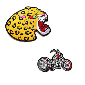 Venta caliente a granel buena calidad prensa de calor 3D insignias personalizadas parche bordado coser prendas de hierro tela logotipos de plástico tarifa al por mayor - Product Image 6