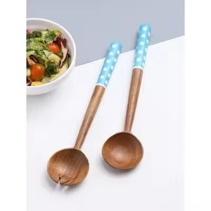 Serveur à salade en bois, écologique, passe au lave-vaisselle, en métal et bois, outils à salade faits à la main pour la cuisine des restaurants - Product Image 2