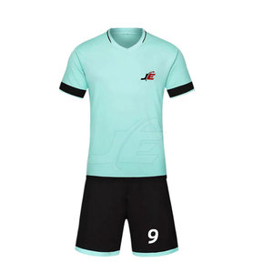 Prix de gros d'usine, uniformes de football de couleur personnalisée de haute qualité pour adultes - Product Image 1