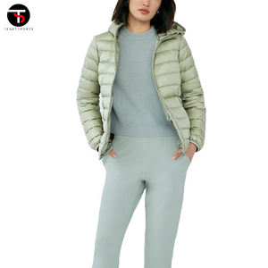 แจ็กเก็ตปลาปักเป้าผ้าฝ้ายแบบปกติสำหรับผู้หญิงมีโลโก้ตามสั่งหมวกมีฮู้ดซับในผ้าไนล่อน - Product Image 2