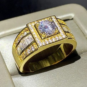 Unisex lujo 925 plata esterlina chapado en oro Hip Hop cuadrado Halo anillo Baguette Moissanite diamante para fiesta boda fábrica - Product Image 1