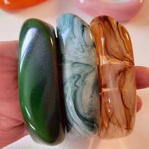 Wholesale Resin Bangles Two Color Mix Bangle for Women Fashion Accessories / <b>Girls</b> Handmade Lucite Bangle Jewelry - Product Image 5