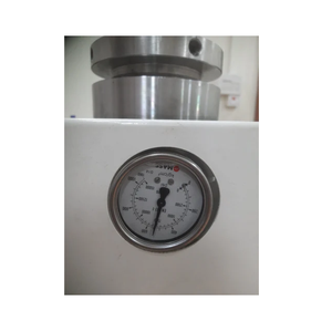 Chambre à vide ultra poussée personnalisée SS304 Matériau pour équipement d'essai de laboratoire Durable et polyvalent - Product Image 2