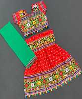 Navratri collection spéciale lahenga choli prix le plus bas marché surat gujarat vêtement ethnique alphanumero