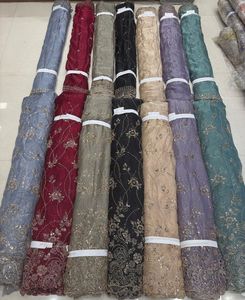 Tissu de soie de travail brodé de haute qualité pour la confection de costumes et de robes pour femmes à des prix abordables - Product Image 3