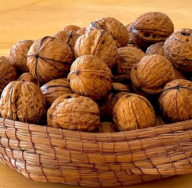 Certified Raw Walnuts With Good Taste