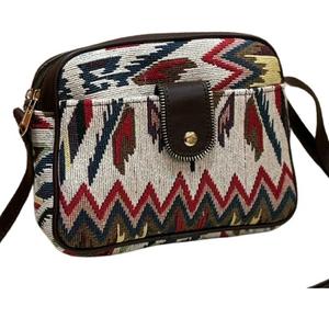 กระเป๋าคลัทช์ทำมือสไตล์อินเดียสำหรับผู้หญิง กระเป๋าคลัทช์สำหรับออกงานกลางคืนสไตล์โบฮีเมียน หนังกลับลายลูกกวาด เป็นมิตรกับสิ่งแวดล้อม - Product Image 6