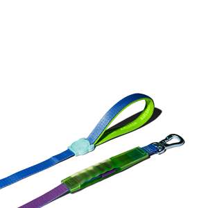 Laisse pour chien Cali for Uno ultra-légère Airleash à motif uni avec rembourrage en mousse - Product Image 1