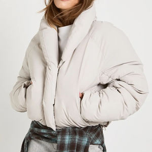 Veste matelassée pour femme, logo personnalisé, OEM ODM, mode, vêtements d'hiver chauds, 2026 / Vente en gros de vestes d'hiver pour femme, veste matelassée à capuche chaude - Product Image 1